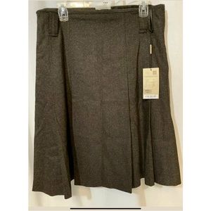 NWT Burberry London Wool & Silk Pleated Skirt Size 8 US